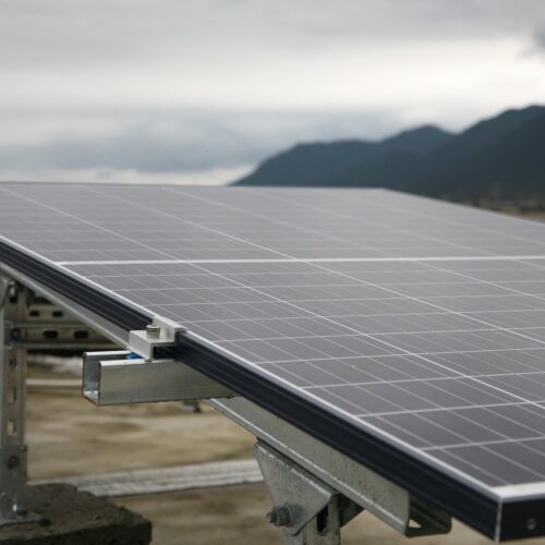 Dlaczego warto inwestować w odnawialne źródła energii