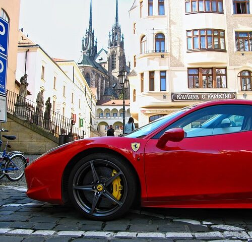 Jak wyszukać dobrą firmę oferującą oklejanie samochodów