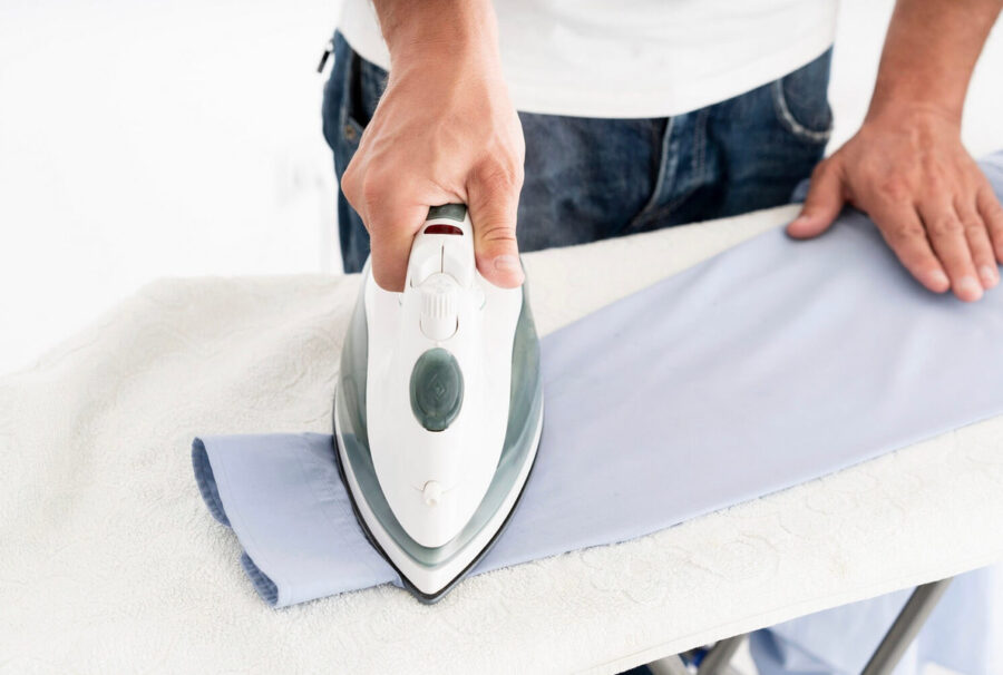 Jak wybrać dobry pokrowiec na deskę do prasowania